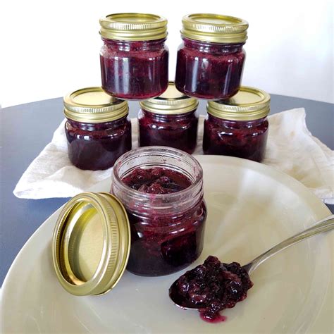 how to make blueberry jam